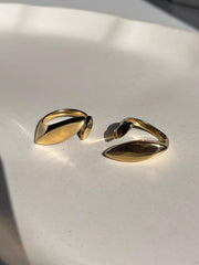 Gold flat ring